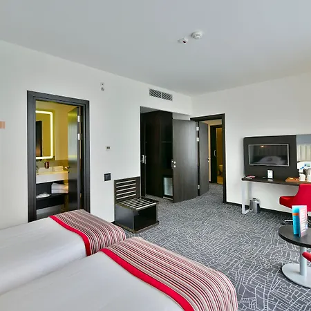 Park By Radisson Ataturk Airport Otel