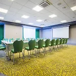 Park By Radisson Ataturk Airport מלון 5*