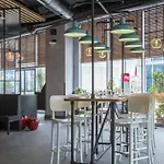 מלון Park By Radisson Ataturk Airport 5*