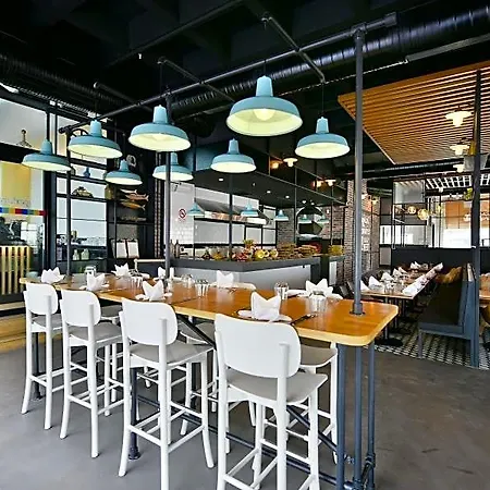 Park By Radisson Ataturk Airport 5* Istanbul