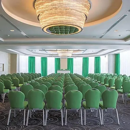 Park By Radisson Ataturk Airport Hotel 5*
