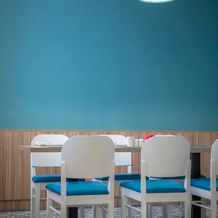 Park By Radisson Ataturk Airport 5* איסטמבול