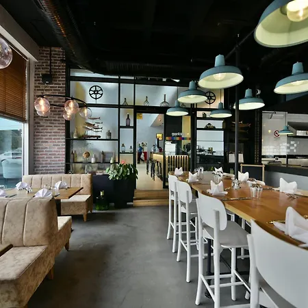 호텔 Park By Radisson Ataturk Airport