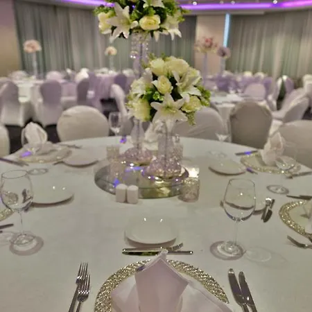 Отель Park By Radisson Ataturk Airport 5*