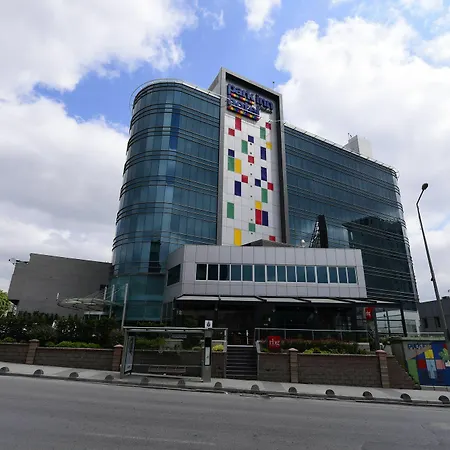Park By Radisson Ataturk Airport Отель Стамбул