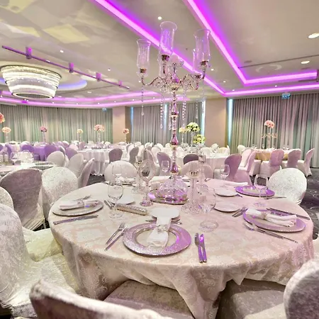 Отель Park By Radisson Ataturk Airport 5*